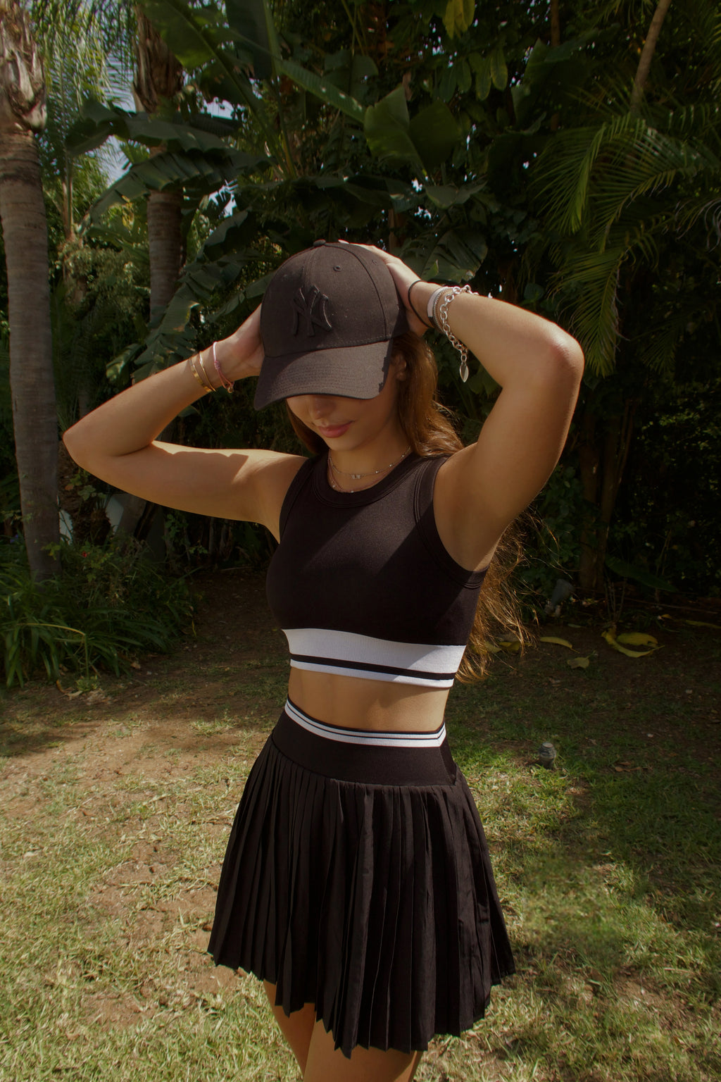 MUSE CROP TOP