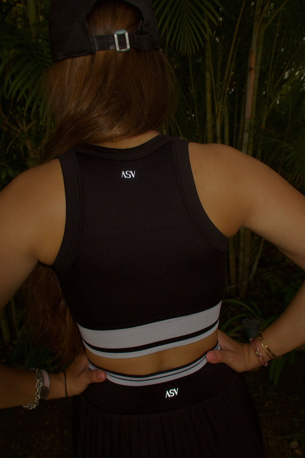 MUSE CROP TOP