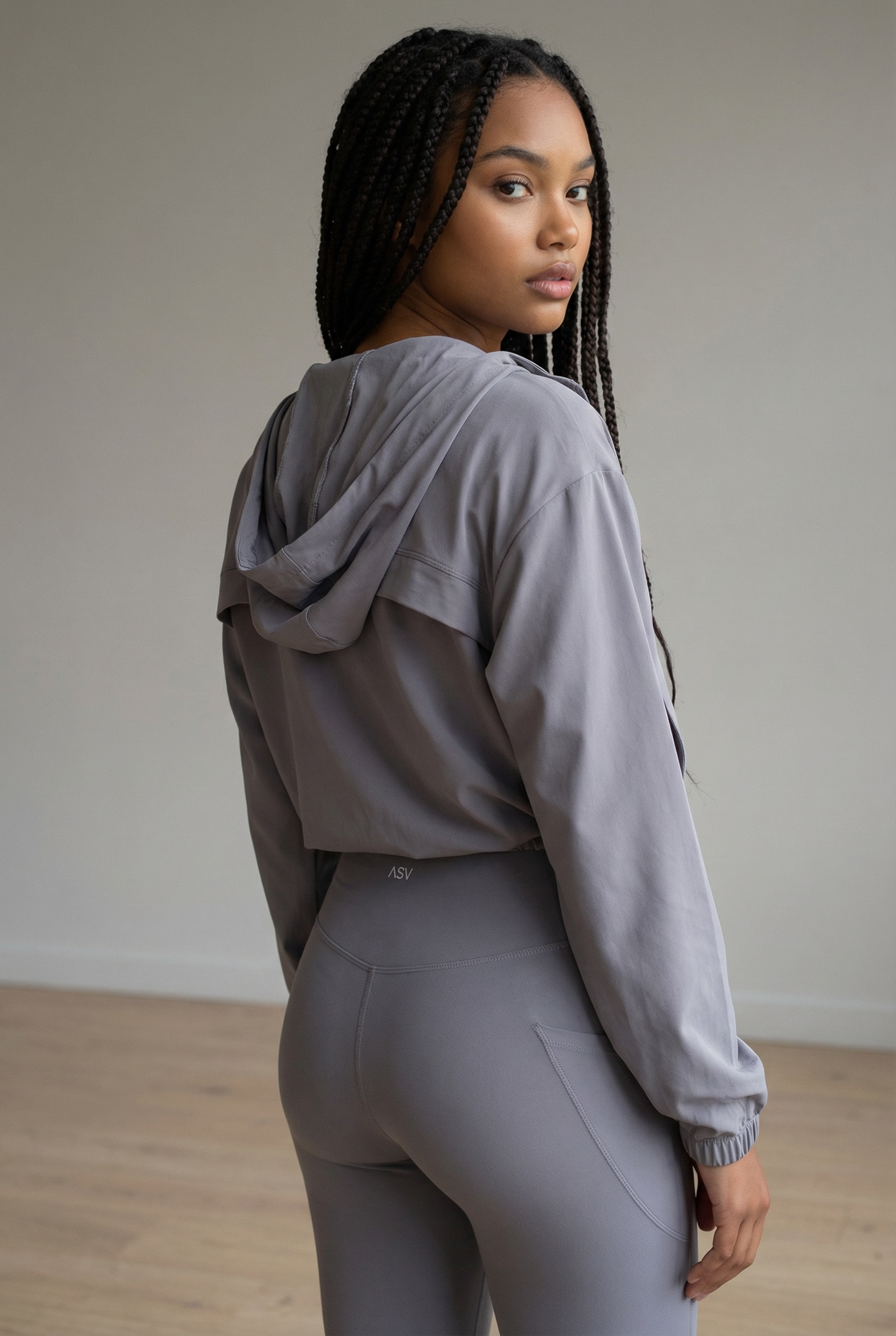 ESSENTIAL CROPPED JACKET - GRAY